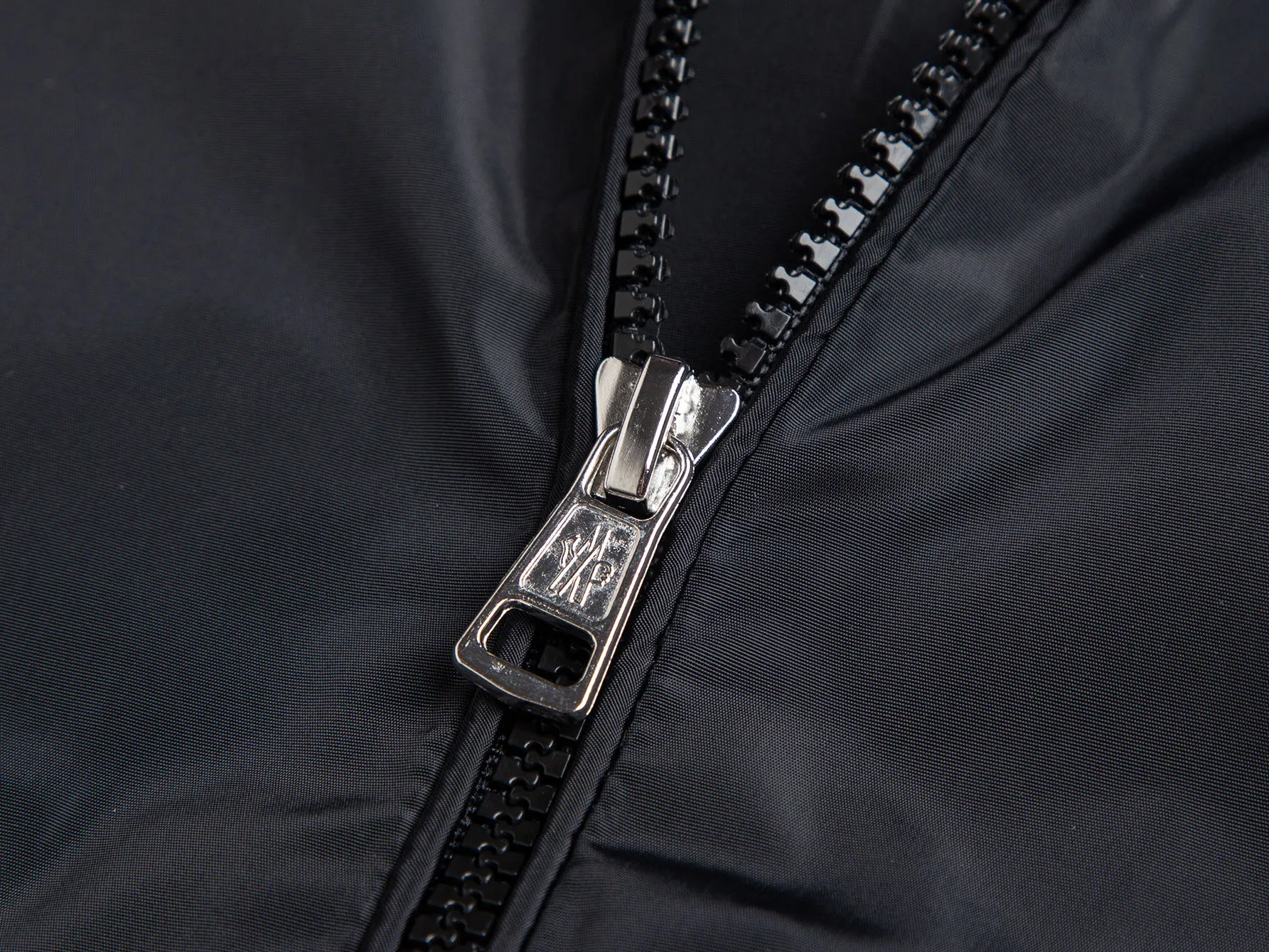 (ZP ) -Moncler Logo Same Style -YB - Black Royal Blue White -Sizes 1 2 3 4 5